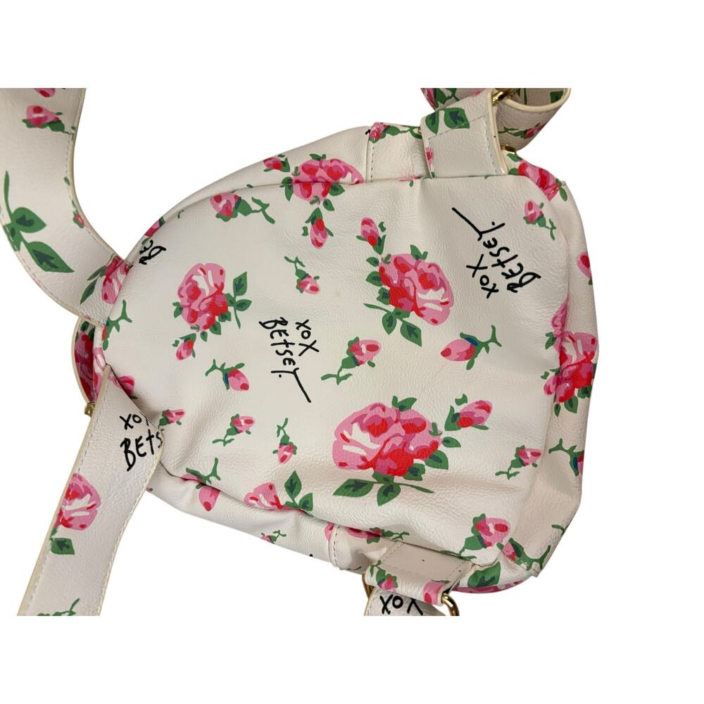 Betsey Johnson Garden Party Quilted Floral Backpack Bow White Pink Roses Clean - Picture 4 of 11